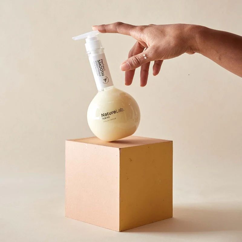 Perfect Smooth Conditioner Siledust andev palsam, 340 ml