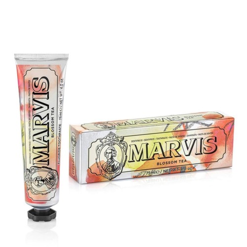 Blossom Tea Toothpaste Musta tee, lillede ja piparmündi hambapasta, 75 ml